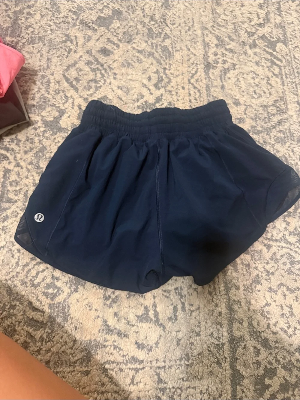 Hotty Hot High-rise 2.5” shorts in Navy